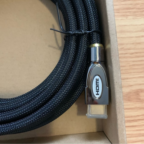 Onyx 25 Feet 18Gbps HDMI Cable, Gold-Plated 2.0b HDMI Cable - Picture 7 of 9